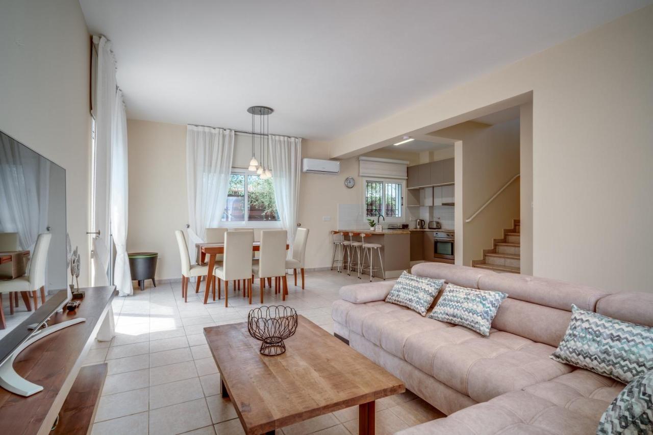 Amphitrite Villa Paralimni Ngoại thất bức ảnh