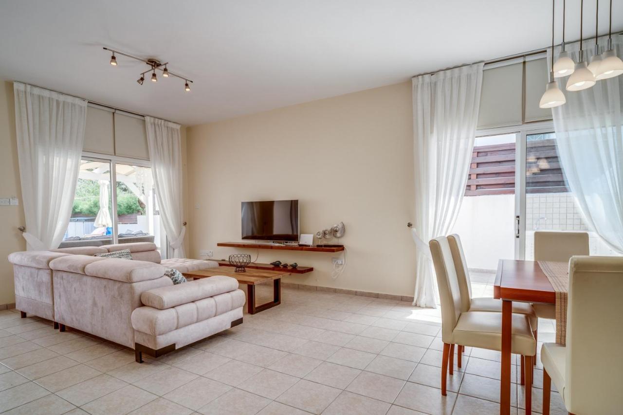 Amphitrite Villa Paralimni Ngoại thất bức ảnh