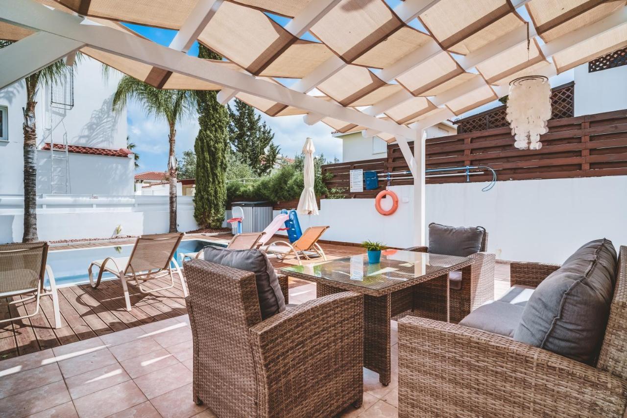 Amphitrite Villa Paralimni Ngoại thất bức ảnh