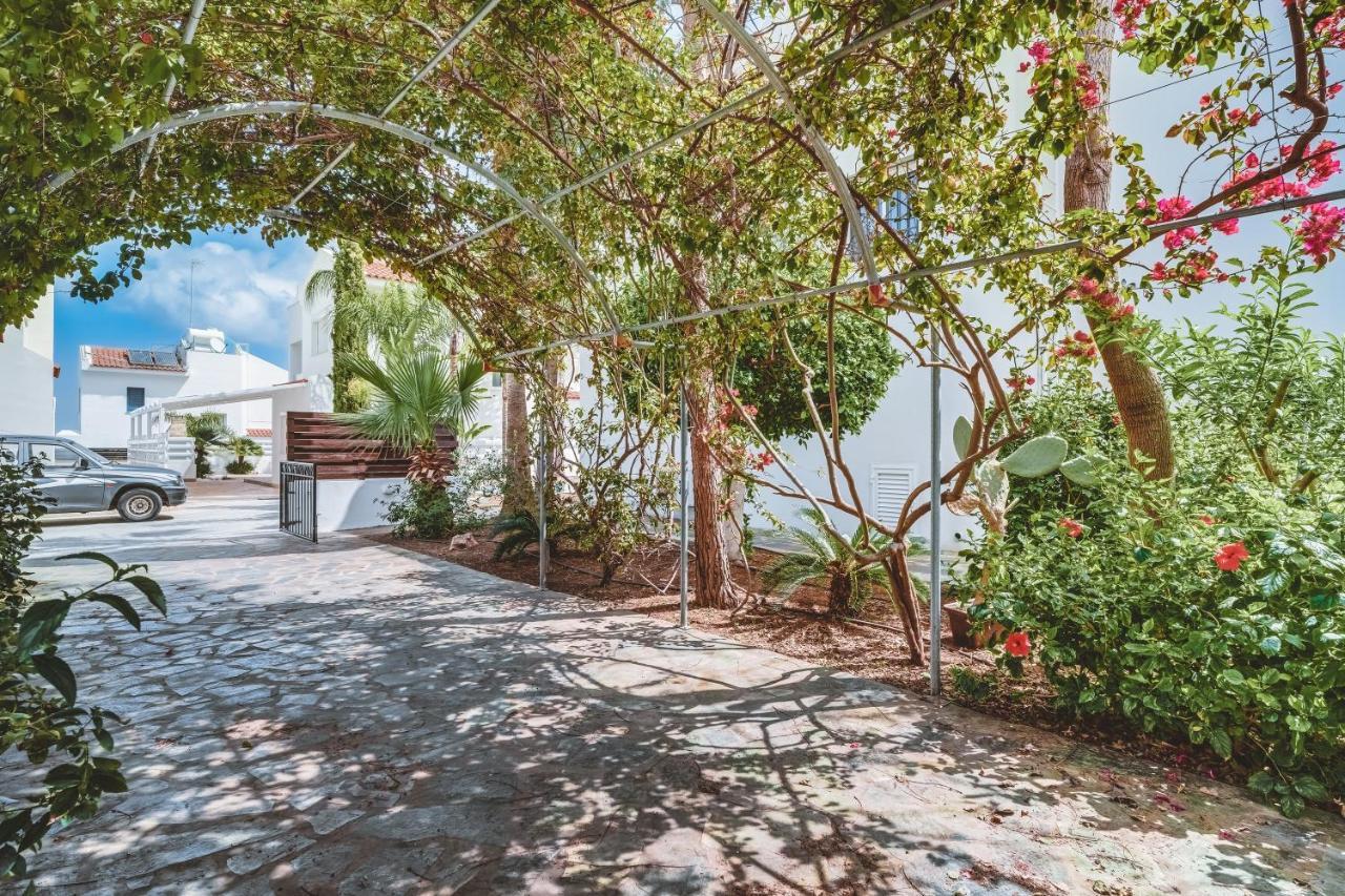 Amphitrite Villa Paralimni Ngoại thất bức ảnh