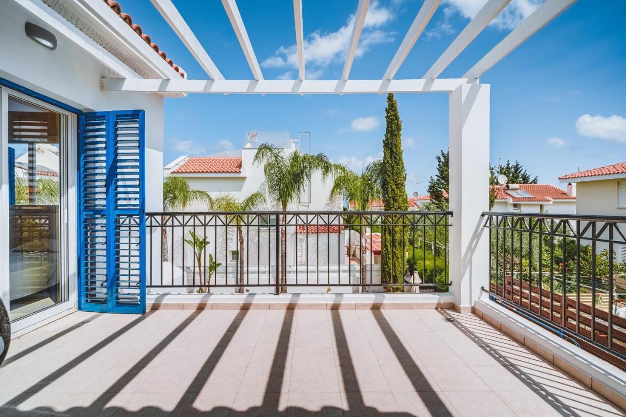 Amphitrite Villa Paralimni Ngoại thất bức ảnh