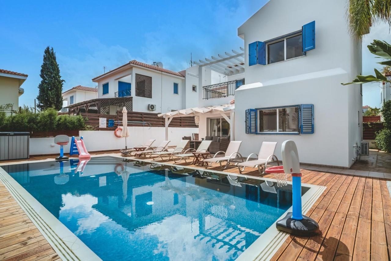 Amphitrite Villa Paralimni Ngoại thất bức ảnh